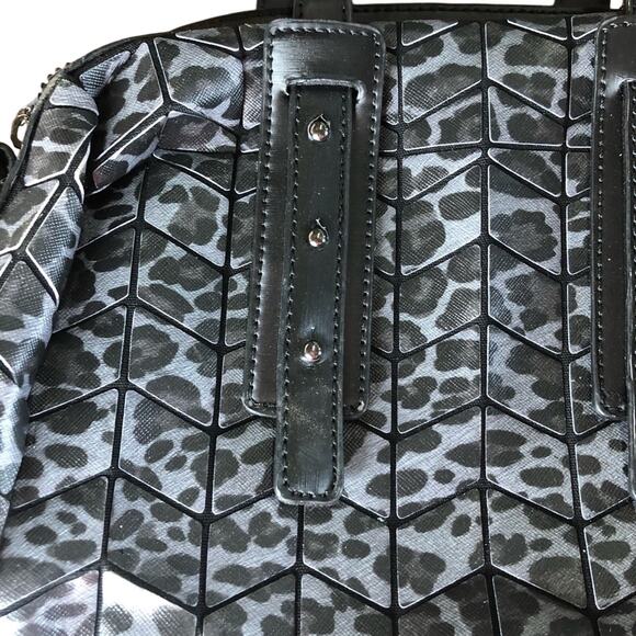 Patrizia Luca Gray & Black Leopard Print Satchel Bag, Detachable Strap, NWT! - Picture 2 of 7